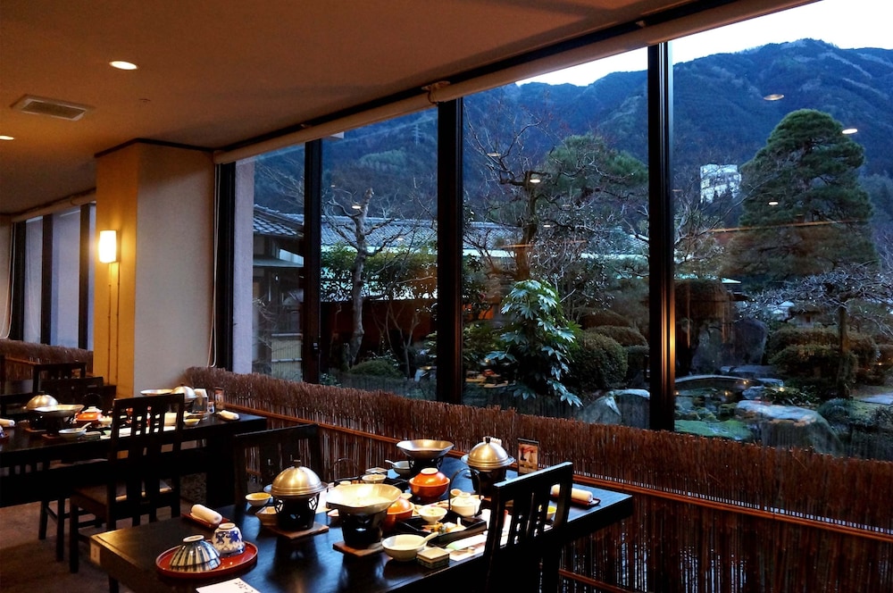 下呂温泉 望川館 高山