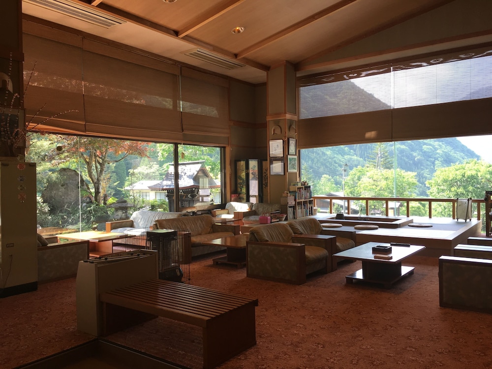 旅館 山水 高山