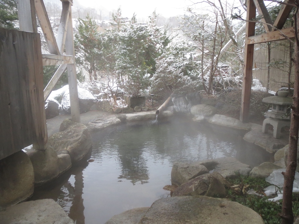 旅館 山水 高山