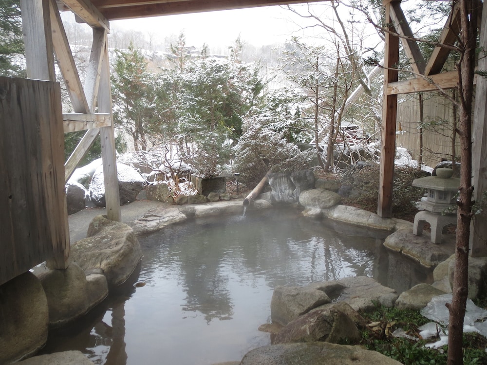 旅館 山水 高山