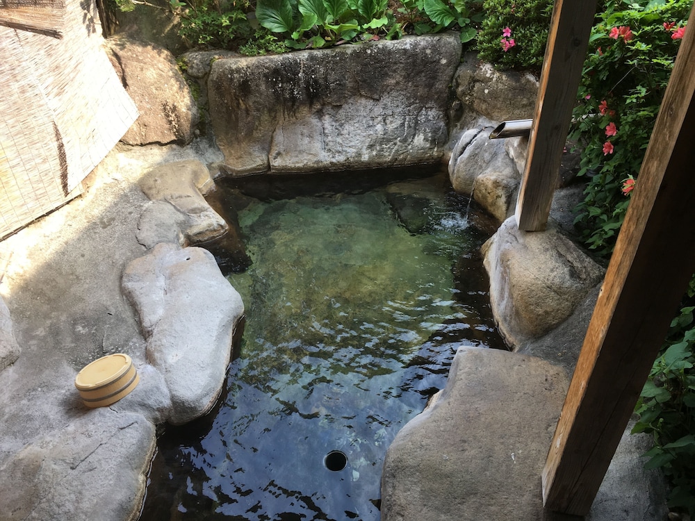 旅館 山水 高山