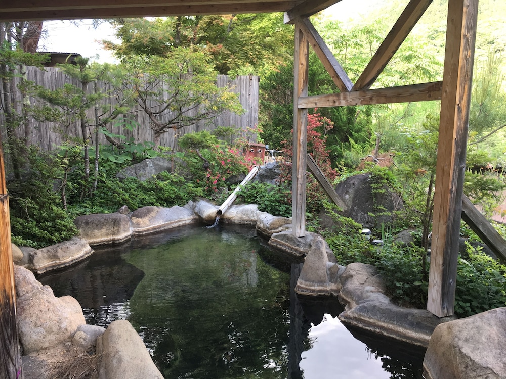 旅館 山水 高山