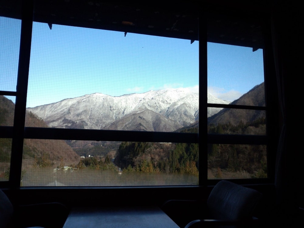 旅館 山水 高山