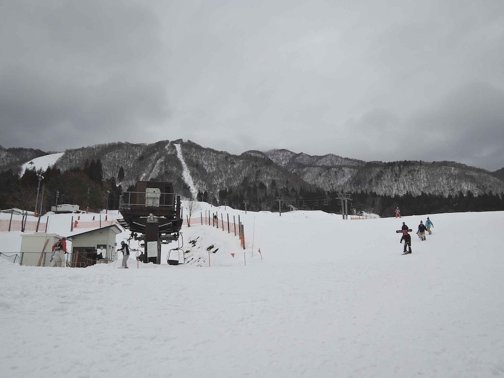 千台屋 高山
