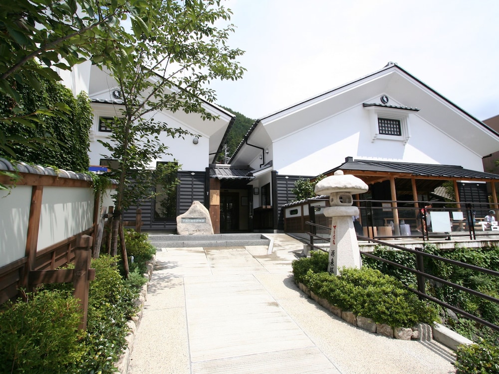 大江戸温泉物語PREMIUM 下呂本館 高山