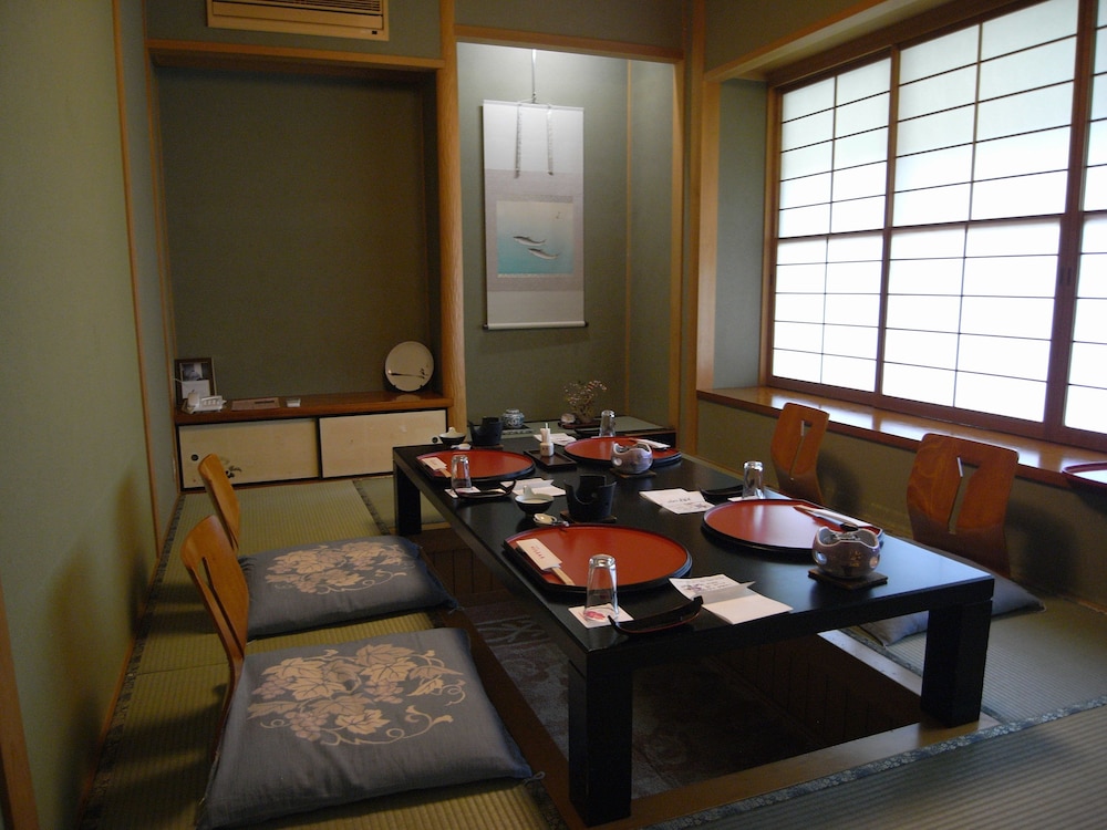川上屋花水亭 高山