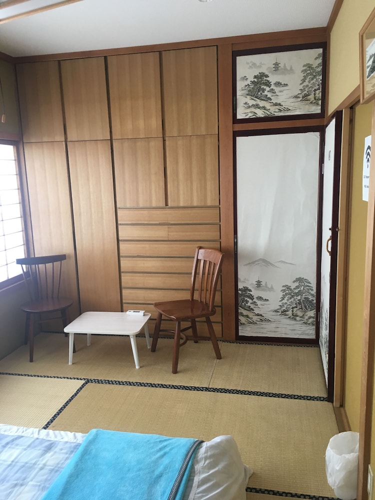 ゲストハウス タニャポーン 高山