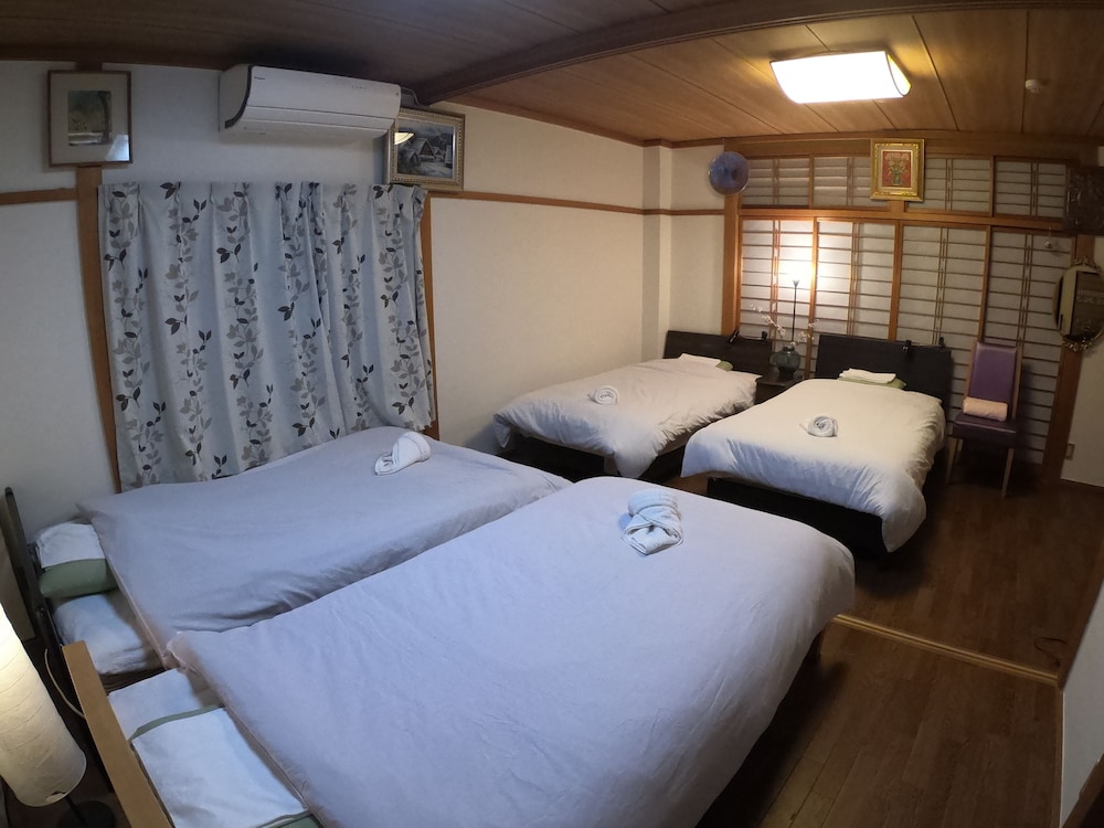 ゲストハウス タニャポーン 高山