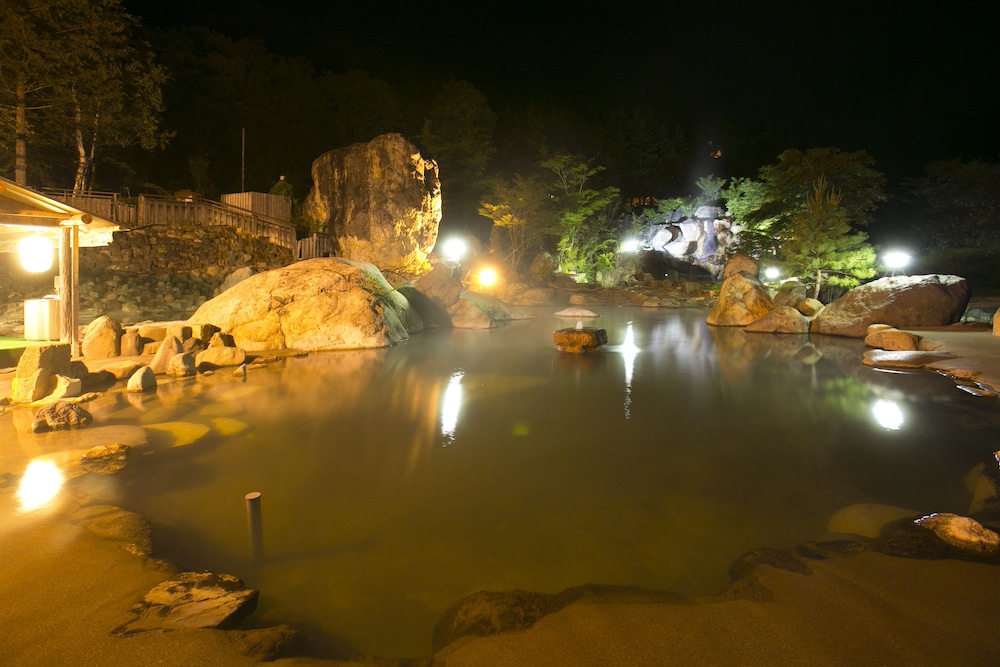 水明館 佳留萱山荘 高山