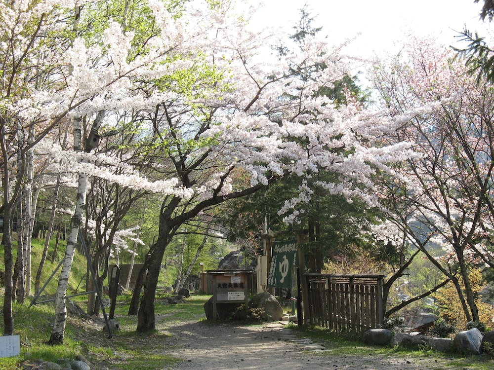 水明館 佳留萱山荘 高山