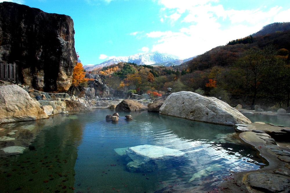 水明館 佳留萱山荘 高山