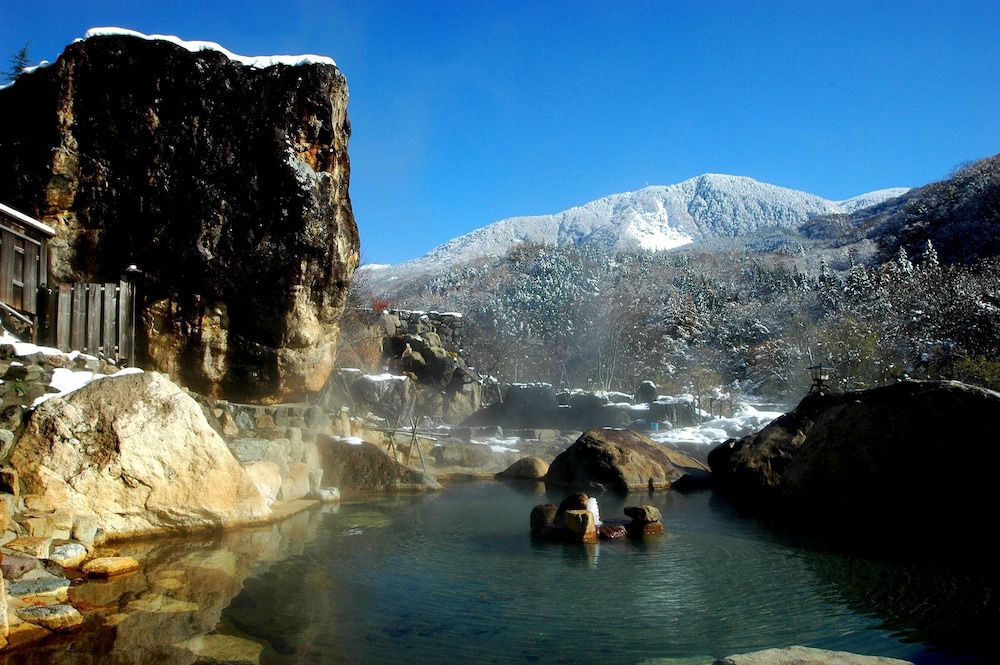 水明館 佳留萱山荘 高山