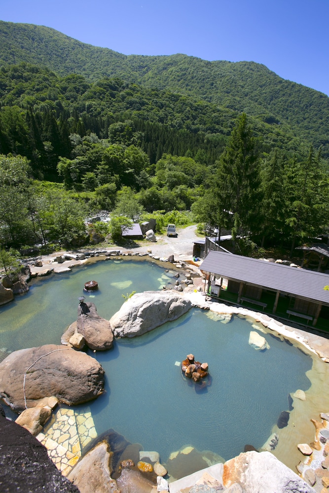 水明館 佳留萱山荘 高山