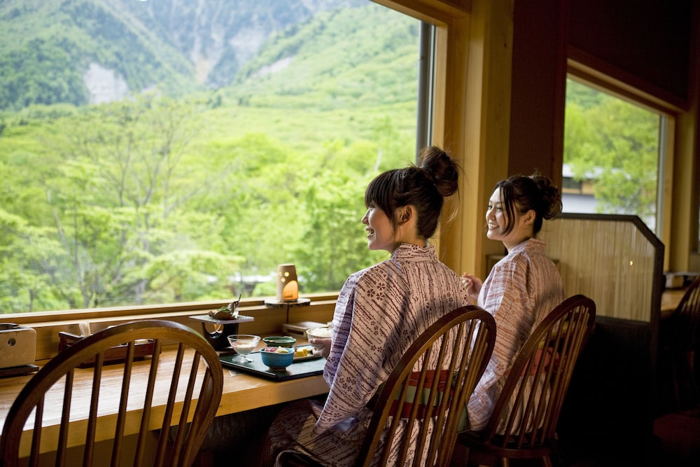 匠の宿　深山桜庵 高山