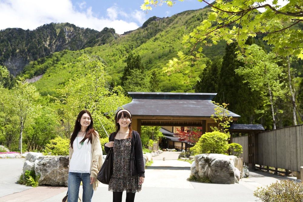 匠の宿　深山桜庵 高山