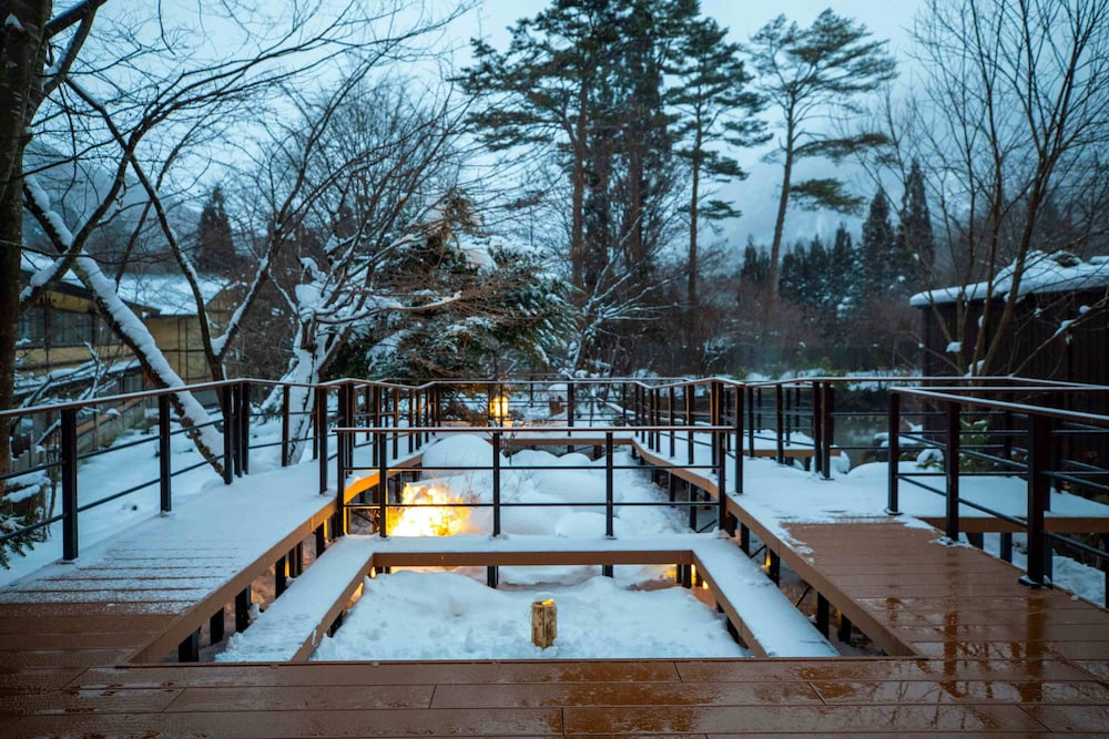 匠の宿　深山桜庵 高山