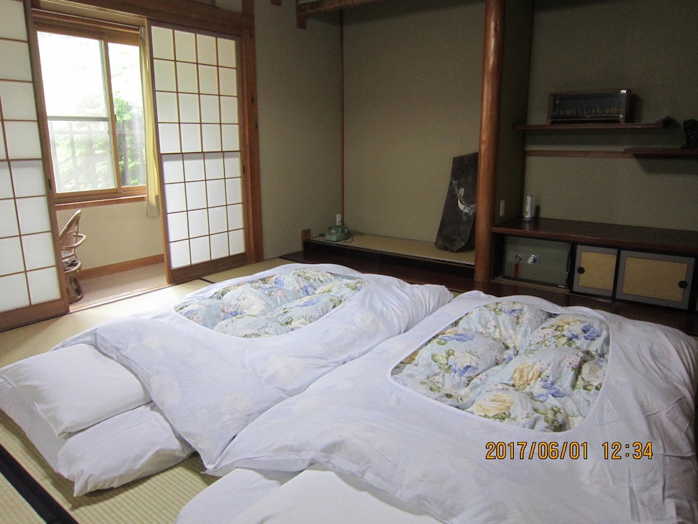 RYOKAN FUJIYA 高山