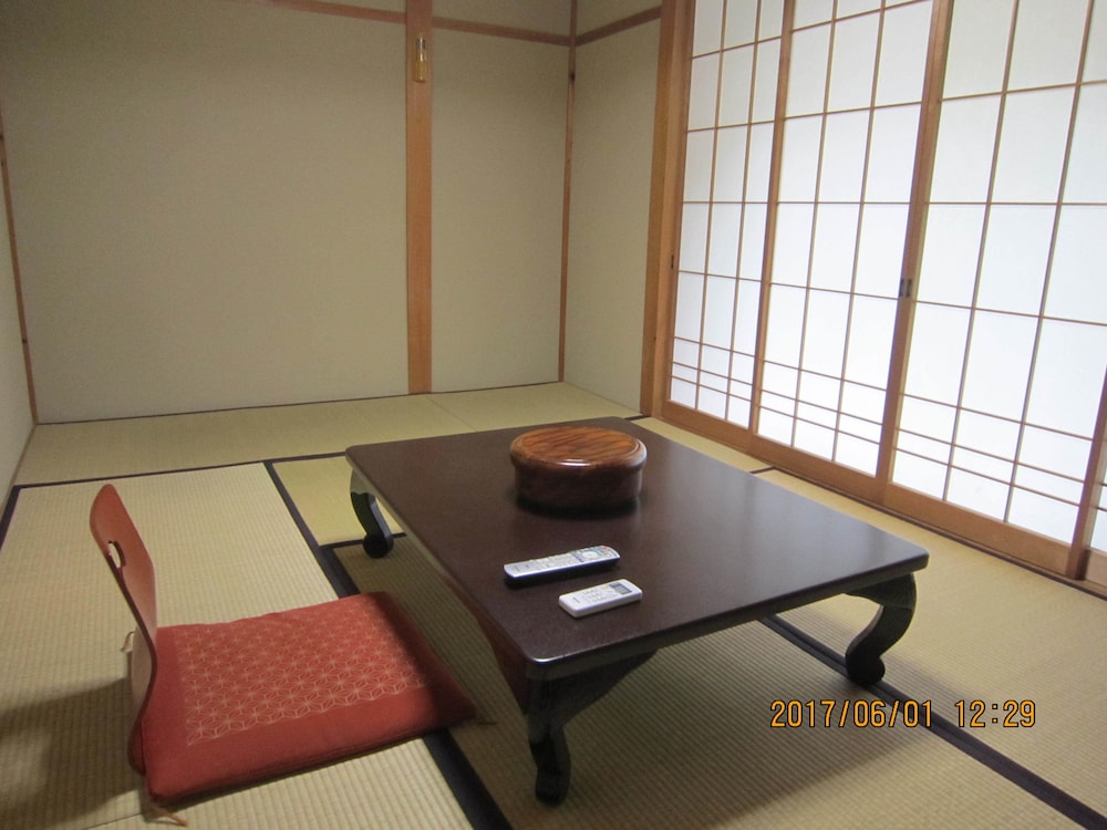 RYOKAN FUJIYA 高山