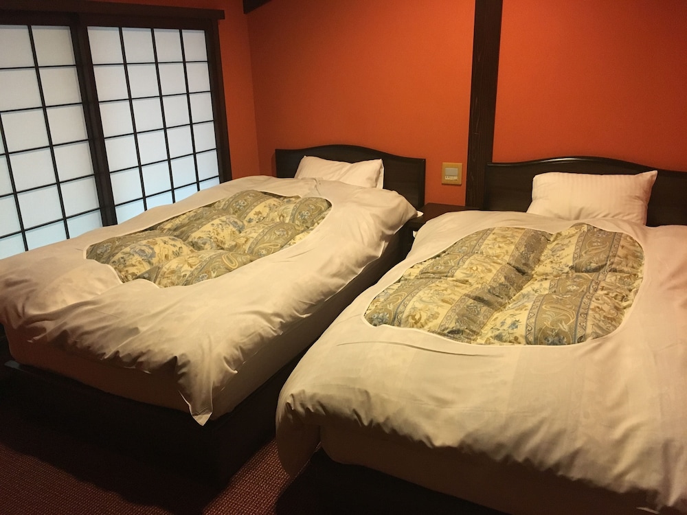 湯元 長座 高山