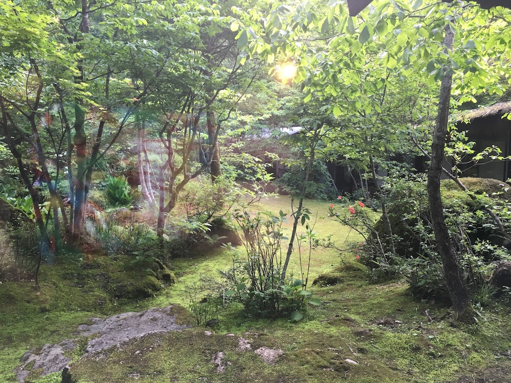 湯元 長座 高山