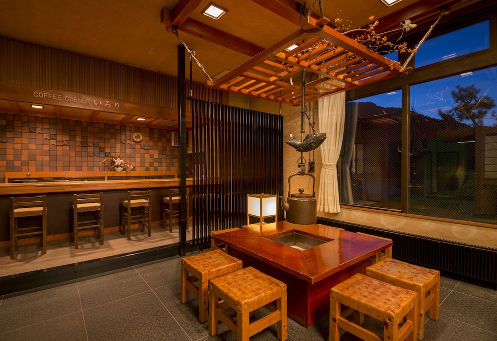 中村館 高山