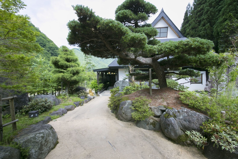 飛騨つづり 朧 高山