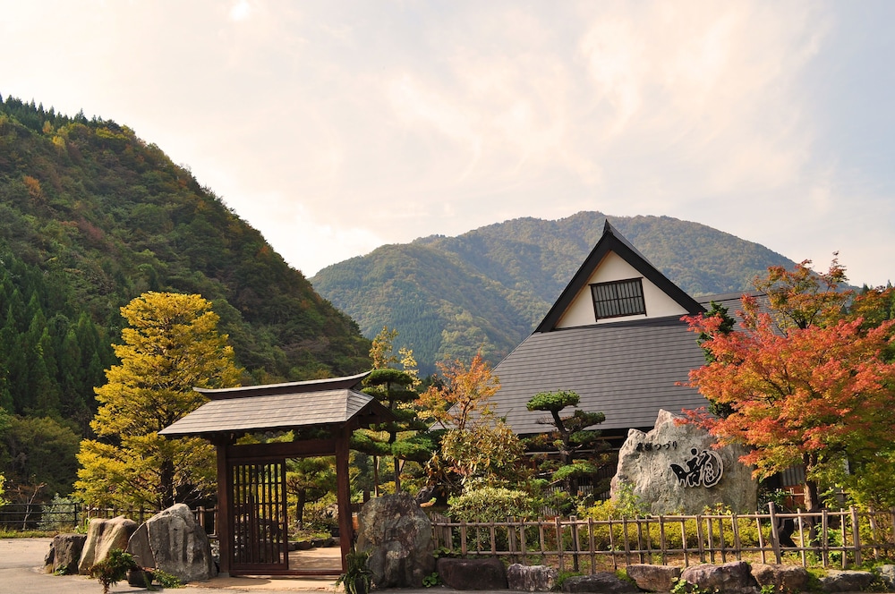 飛騨つづり 朧 高山