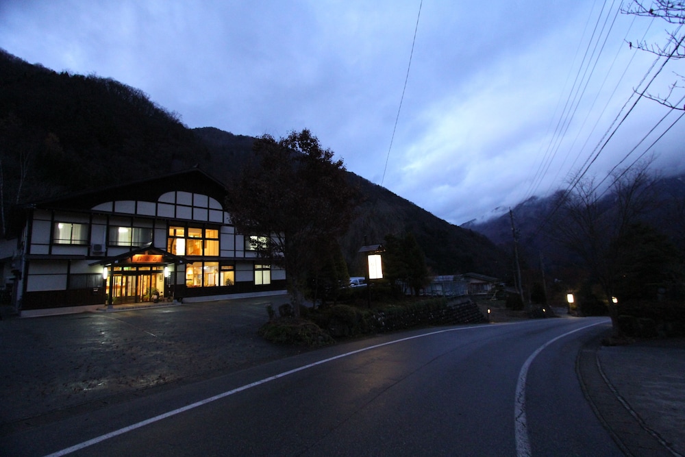 民宿 粋泉荘 高山