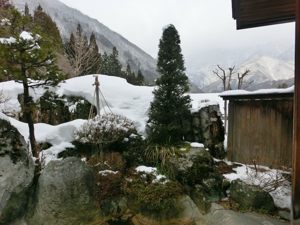 民宿 粋泉荘 高山