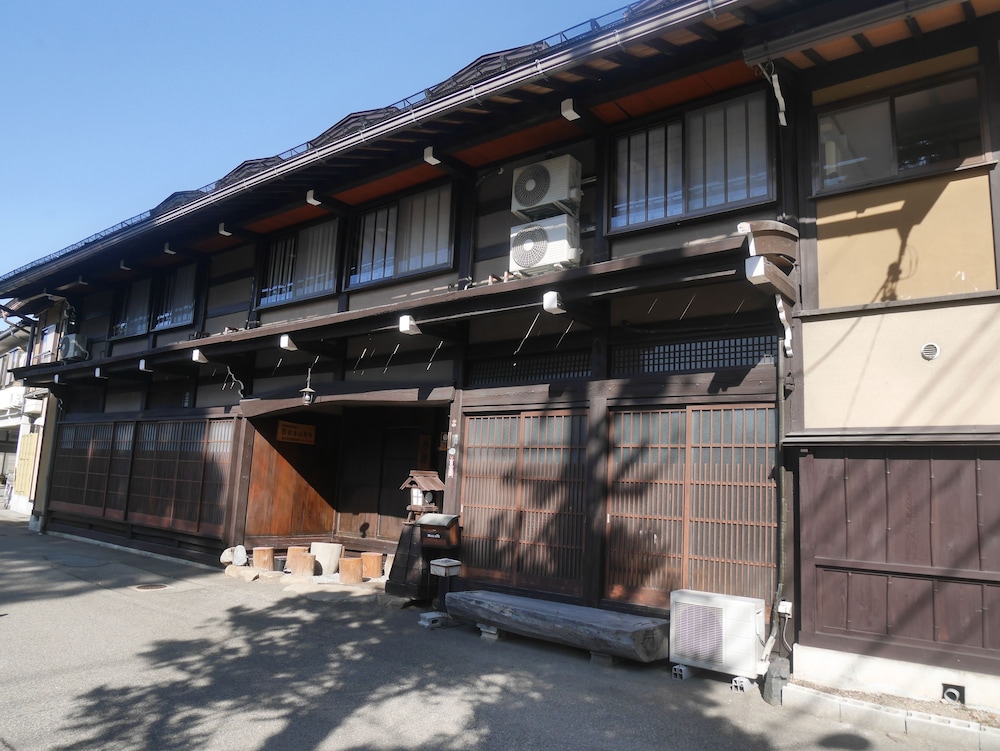 いろりの民宿 惣助 高山