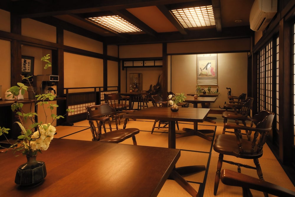 百年古民家 いろり宿 飛騨屋 高山