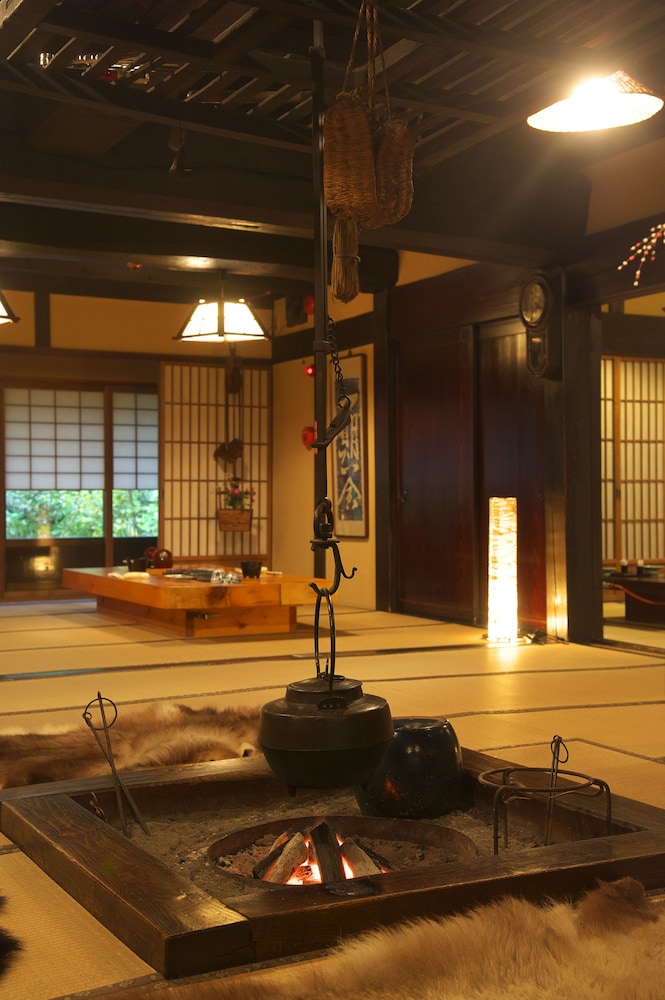 元湯 孫九郎 高山