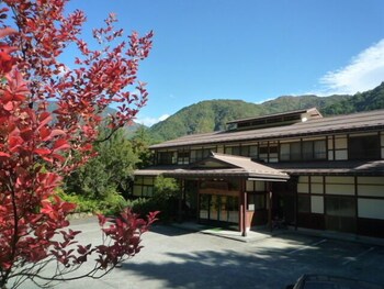 湯庄 福地館 高山