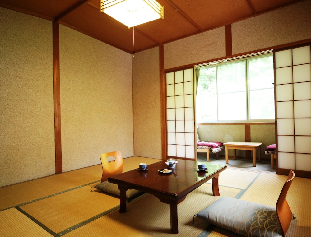 静岳館 高山