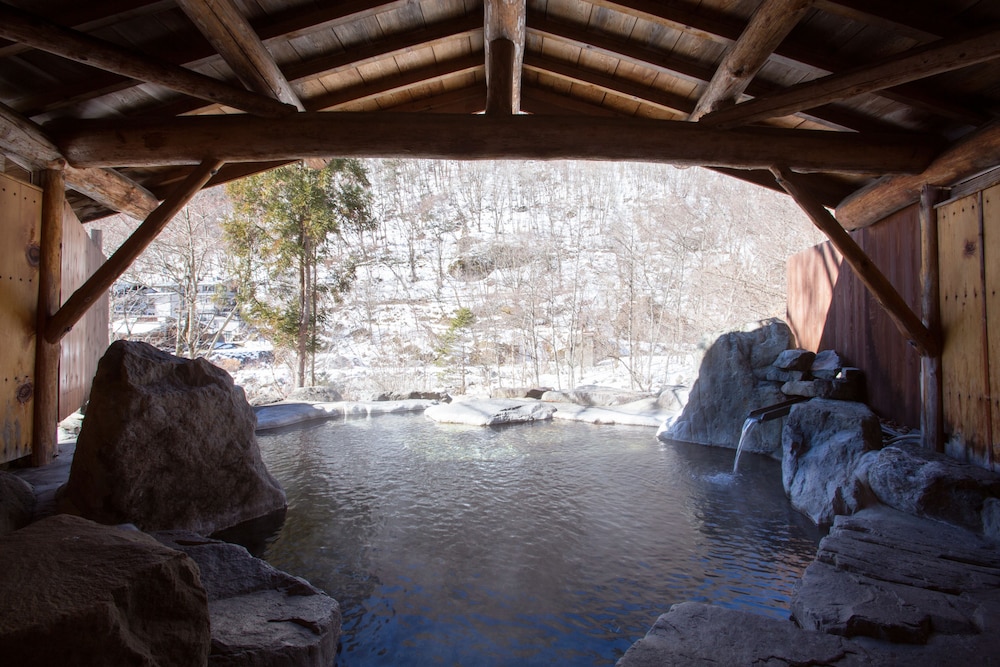 宝山荘 別館 高山