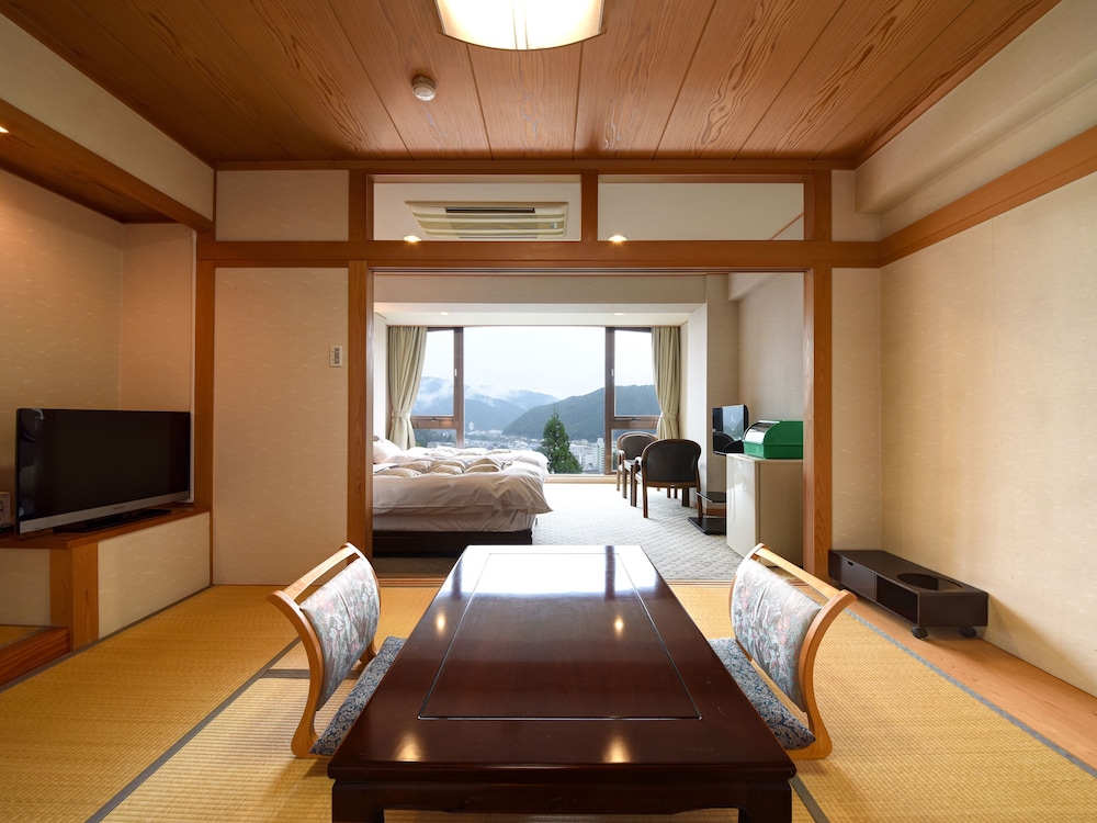ゆらぎの里 ひだ山荘 高山