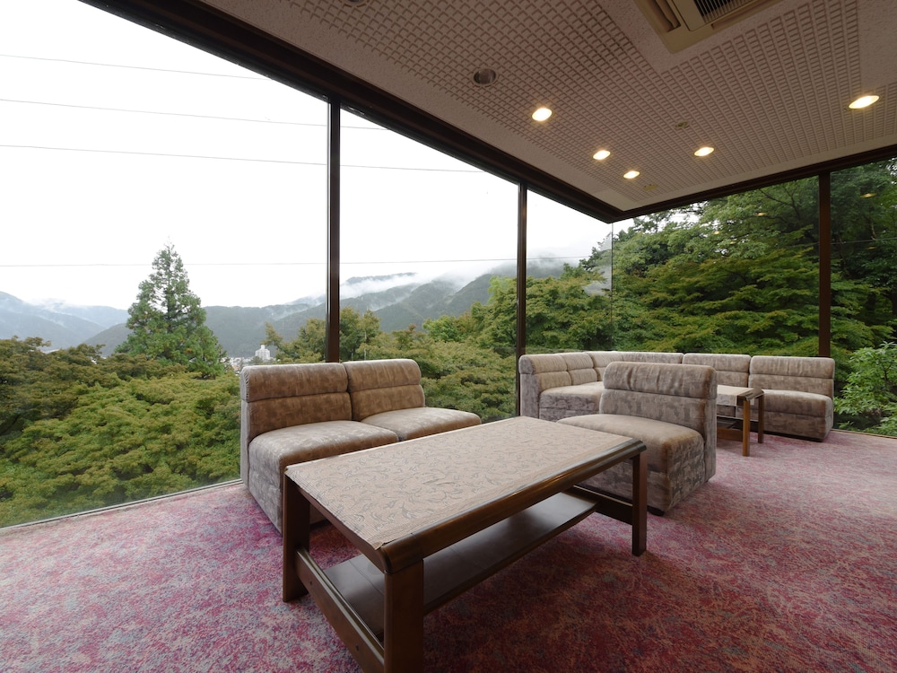 ゆらぎの里 ひだ山荘 高山