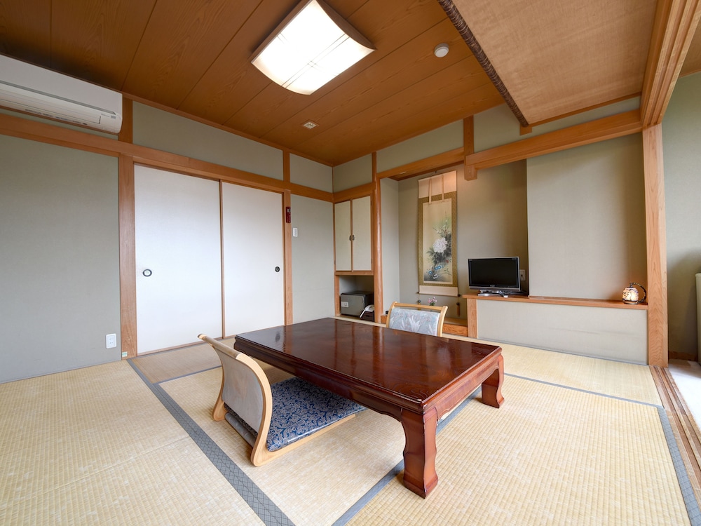 ゆらぎの里 ひだ山荘 高山