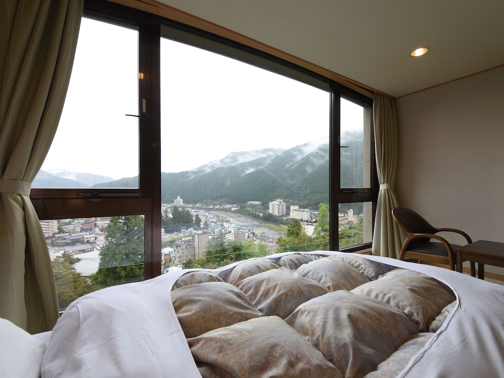ゆらぎの里 ひだ山荘 高山