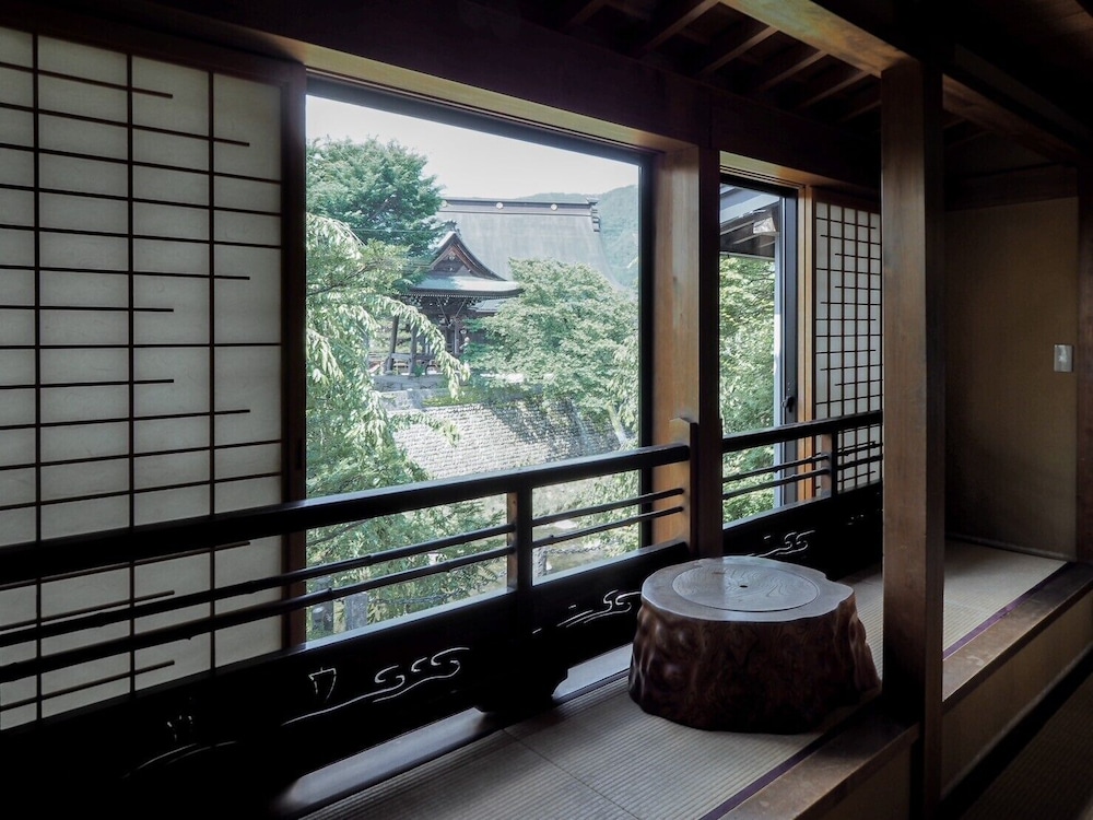 八ツ三館 高山