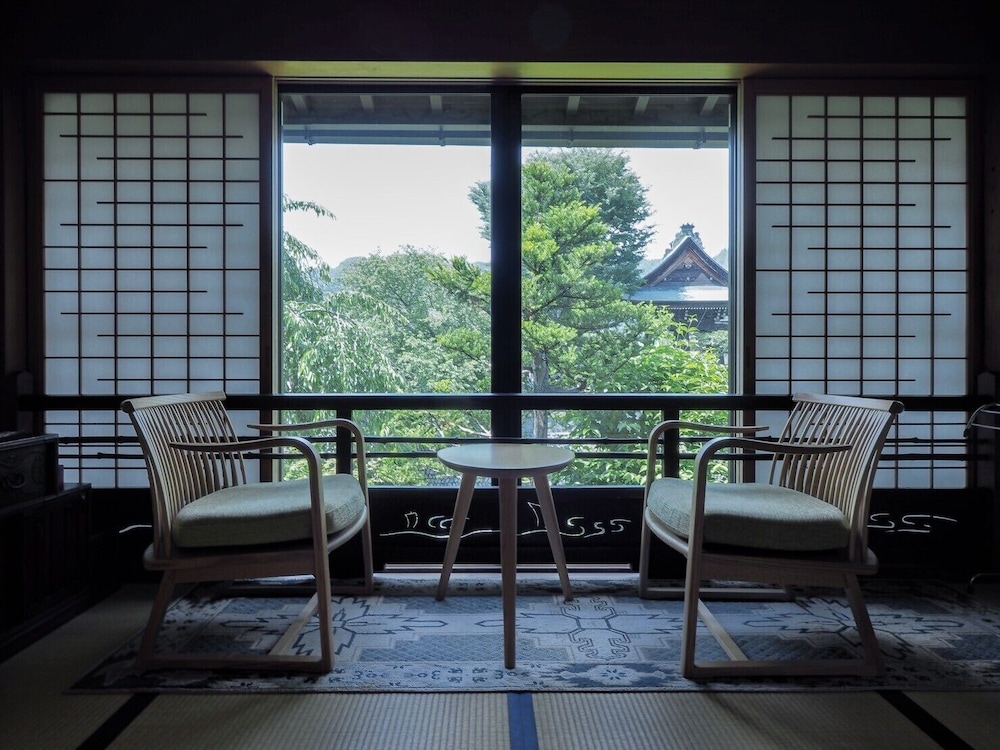 八ツ三館 高山