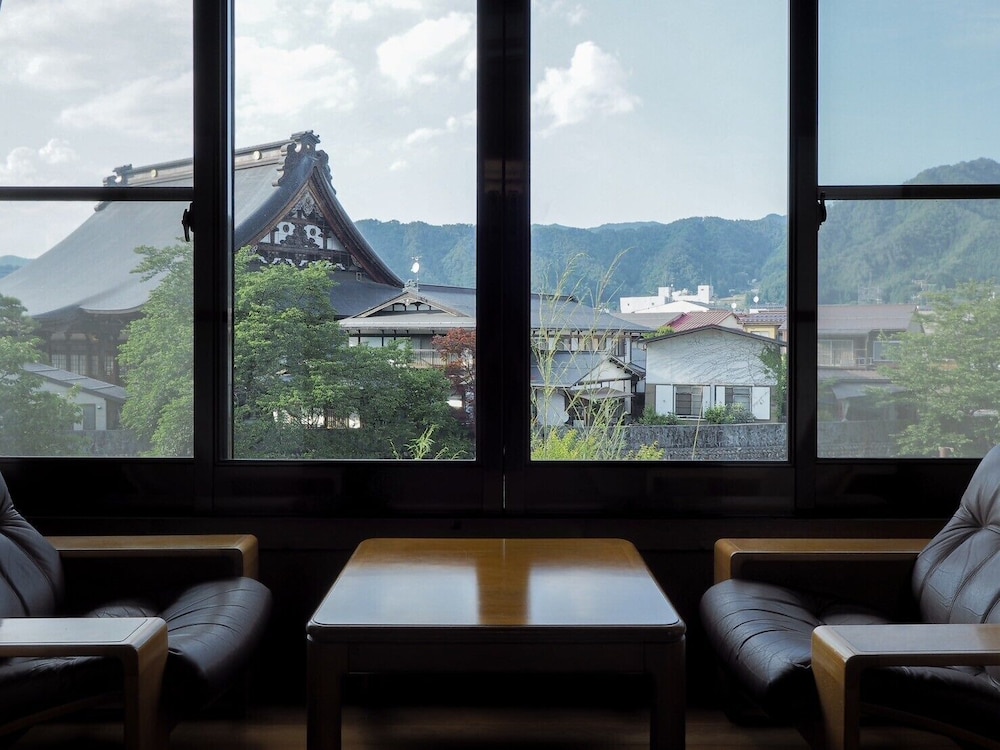 八ツ三館 高山