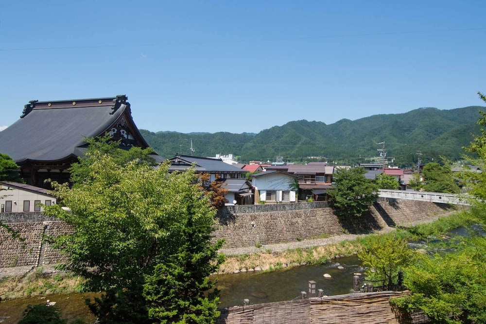 八ツ三館 高山