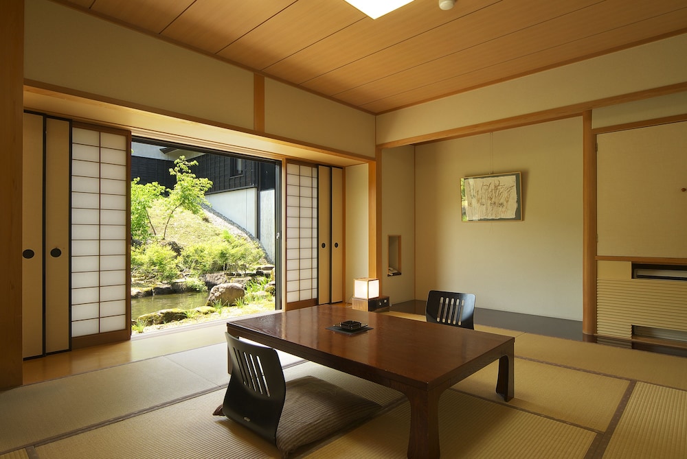 ホテル季古里 高山