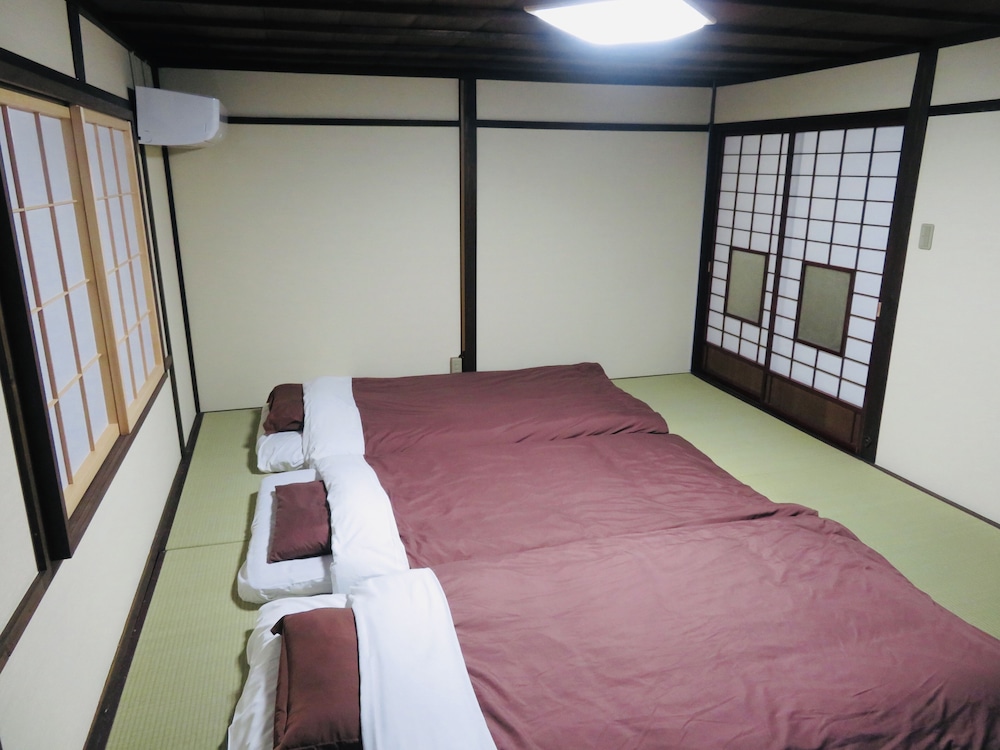 UTATEI NADA 高山