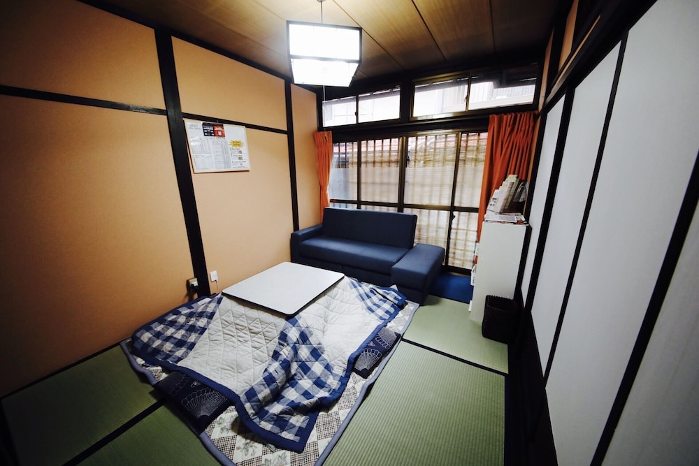 うたてい 高山