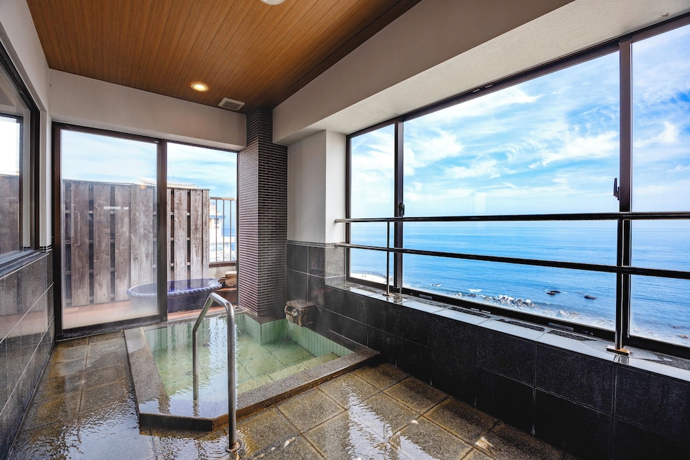 心湯の宿 ～SAZANA～ 東伊豆