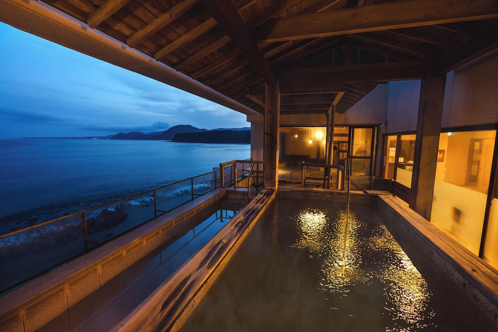 心湯の宿 ～SAZANA～ 東伊豆