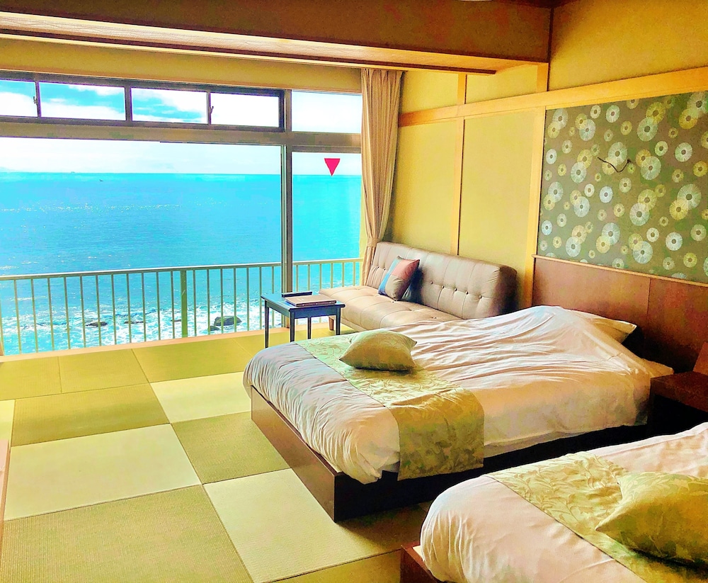 稲取東海ホテル湯苑 東伊豆