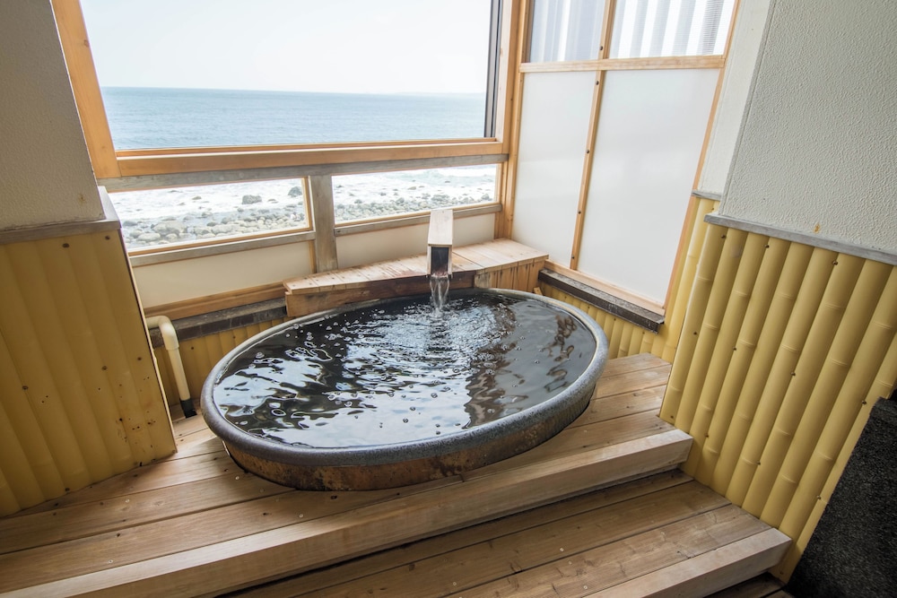 稲取東海ホテル湯苑 東伊豆